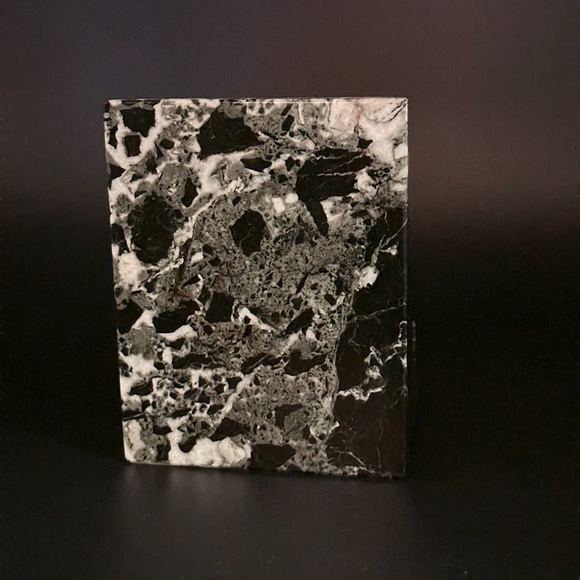 $50 Heavy Bey-Berk Zebra Marble Phone Tablet Holder Stand with Charging Port Blk - Picture 3 of 9